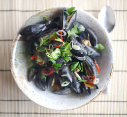 Sensational Sake Steamed Mussels